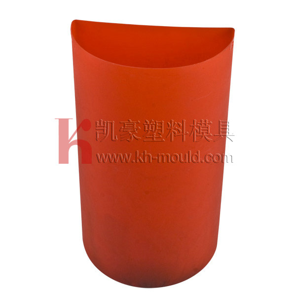 Plastic dustbin 004